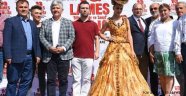 Pestil ve köme işlemeli gelinlik ilgi gördü