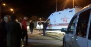 Bayburt'ta dolmuş ile kamyonet çarpıştı: 3 yaralı