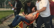 Bıçakladığı arkadaşını sağlık merkezine götürdü