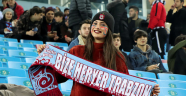 Bordo-mavililer kazanıyor, Trabzon gülüyor