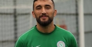 Kafamızı öne eğecek bir şey yok