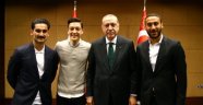 Mesut Özil 'Erdoğan fotoğrafına' tepkileri eleştirdi, Almanya Milli Takımı'nı bıraktı