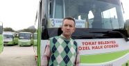 Minibüs şoförü bayılan yolcuyu hastaneye yetiştirdi