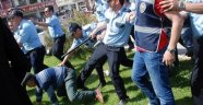 POLİSTEN TERÖRİSTE ÇALIŞTAY, ÇİFTÇİYE TEKME