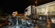 Samsun'da tırla çarpışan lüks otomobil yandı: 1 yaralı