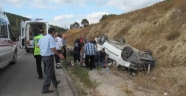 Tokat'ta hafif ticari araç devrildi: 6 yaralı