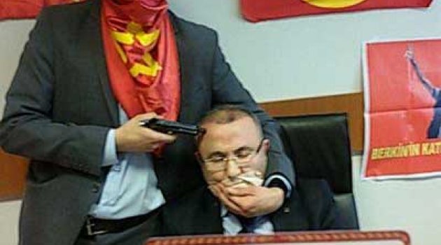 Terör örgütü DHKP-C ,Berkin Elvan Soruşturmasının Savcısını Rehin Aldı!