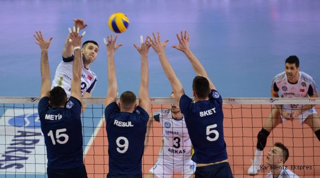 Voleybol: Efeler Ligi