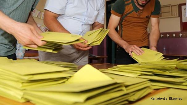 Yerel seçim takvimi açıklandı: İşte aday olabilecekler ve şartları
