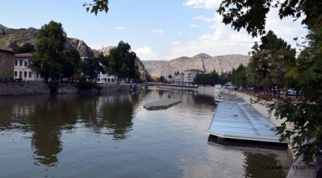 Yeşilırmak Nehri'nde elektrik üretiliyor