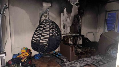 Alaplı’da bir evde çıkan yangında oda zarar gördü