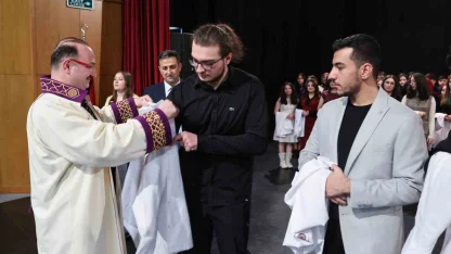 Atatürk Üniversitesi Tıp Fakültesinde beyaz önlük heyecanı