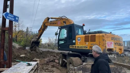 Ayancık’ta altyapı ve üstyapı çalışmaları hız kazandı