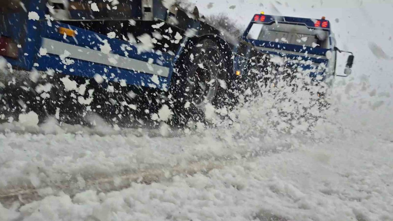 Bartın’da kar yağışı etkisini sürdürüyor