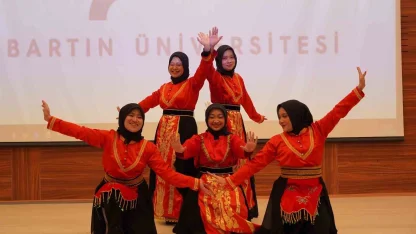 BARÜ’de farklı kültürler bir araya geldi