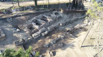 BARÜ’nün çalışmalarıyla Tios Antik Kenti’nde Karadeniz Bölgesi’nin en büyük mezarlık alanı bulundu