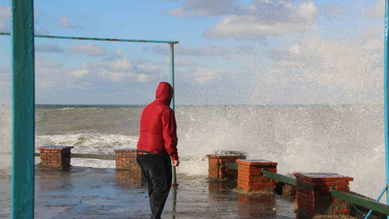 Batı Karadeniz’de fırtına uyarısı