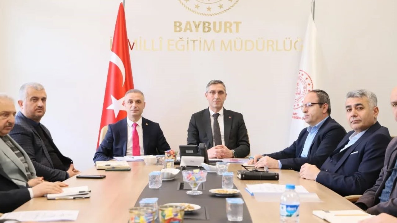 Bayburt’ta Açık Öğretim Kurumları Sınav Yürütme Kurulu toplandı