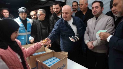 Darıca’da vatandaşlara lokma ikram edildi