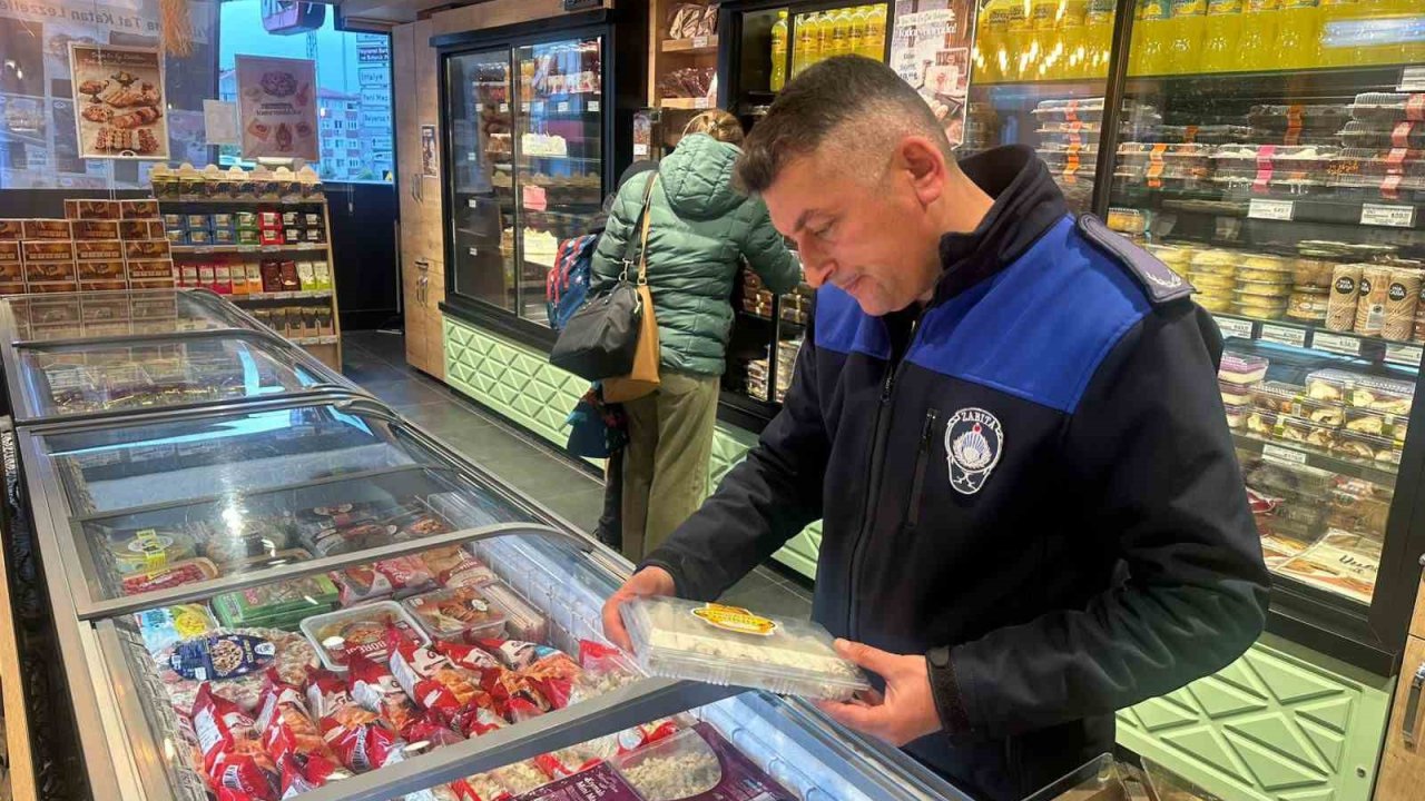 Darıca’da zabıta ekiplerinden yılbaşı denetimi