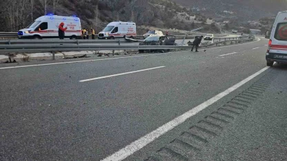 Gümüşhane’de trafik kazası: 1’i ağır 4 yaralı