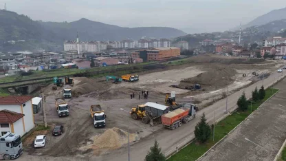 Karabük Adalet Sarayı sahasında zemin hazırlıkları sürüyor