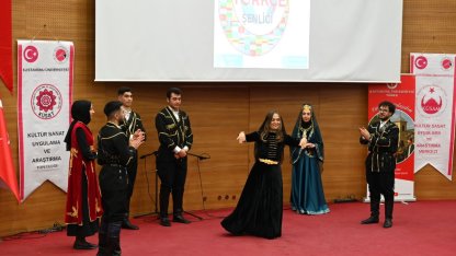 Kastamonu Üniversitesi’nde Türkçe şenliği düzenlendi