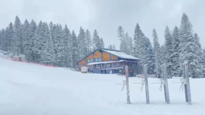 Kastamonu’nun yüksek kesimlerinde kar yağışı etkili oluyor