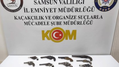 "Kayıp" denilen kültür varlığı tabancalar evlerden çıktı: 13 silah ele geçirildi