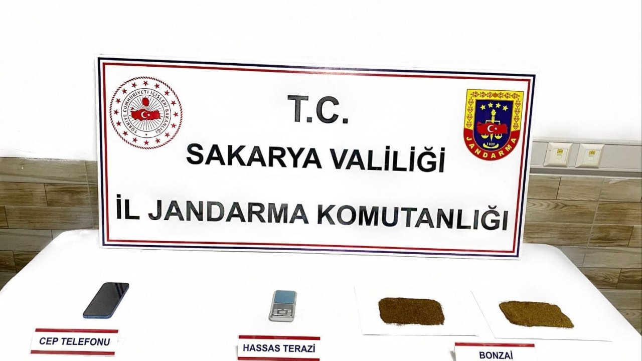 Sakarya’da uyuşturucu operasyonunda yakalanan zanlı tutuklandı