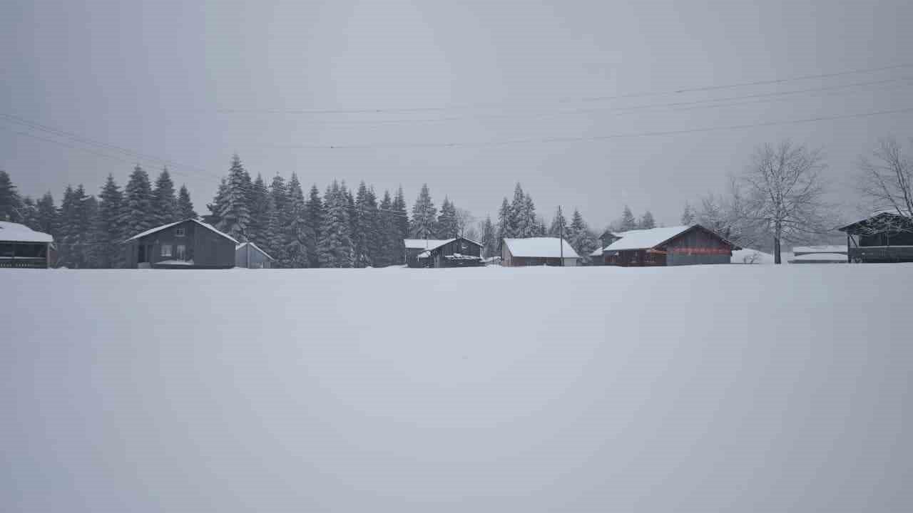 Sakarya’nın Hendek ilçesinde eğitime bir gün daha ara verildi