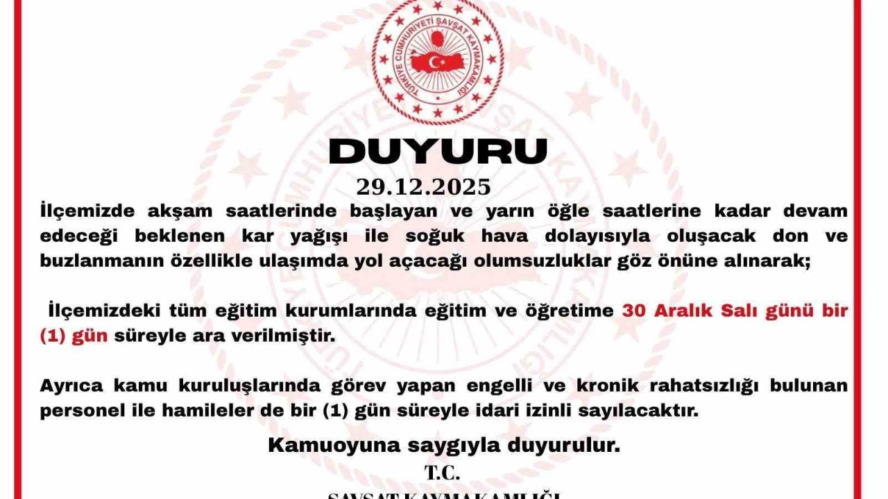 Şavşat’ta kar yağışı nedeniyle eğitime 1 gün ara verildi