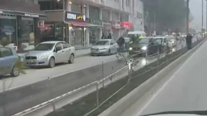 Sinop’ta yola dökülen kaygan madde zincirleme kazaya neden oldu