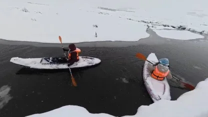 Tokat-Ordu sınırında donan mendereslerde kano yaptılar