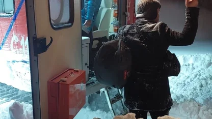 UMKE ekipleri köylerde mahsur kalan hastalar için seferber oldu