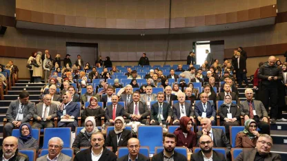 Vali Aslan, "Düzce insan yetiştirme noktasında da zengin bir şehir"