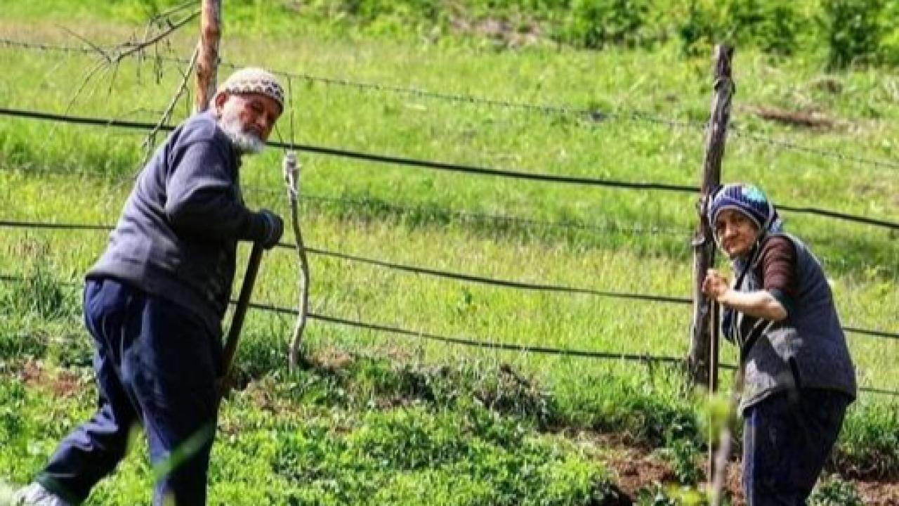 YILBAŞI HEZEYÂNI VE GEÇİP GİDEN ÖMÜR