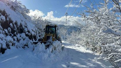 Akçaabat’ta karla mücadele