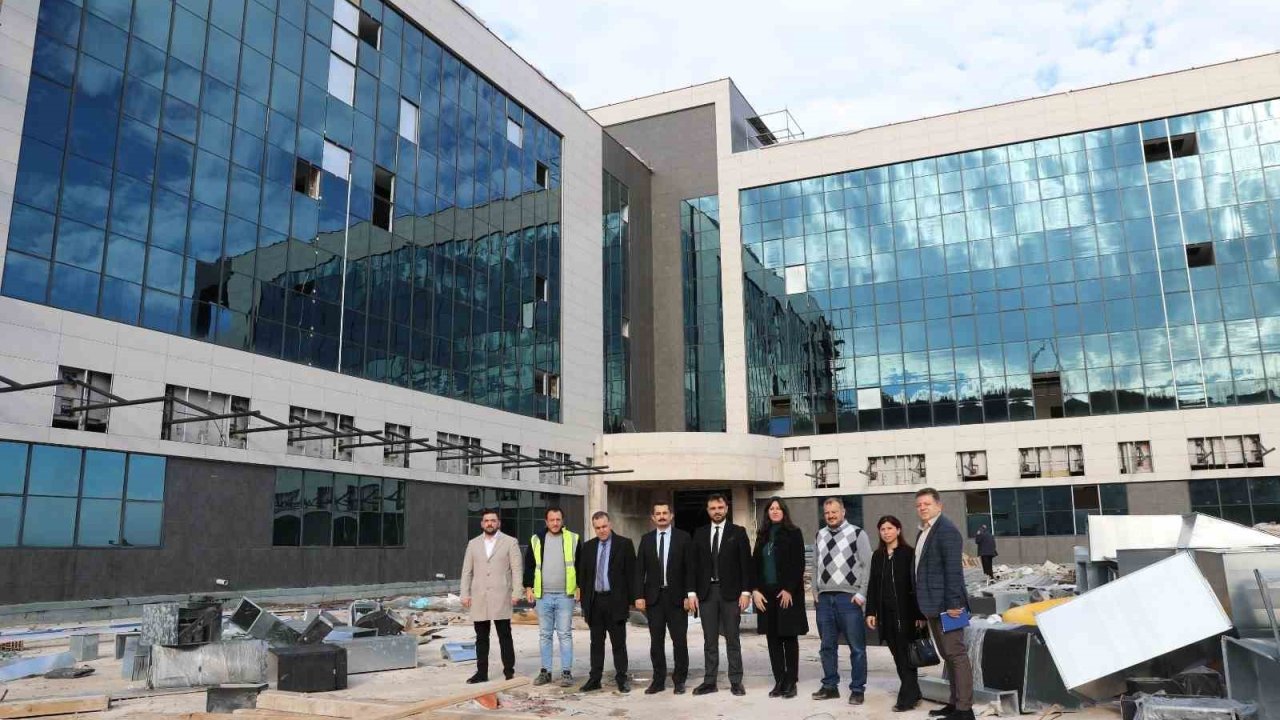 Alaçam-Yakakent Devlet Hastanesi’nde sona doğru