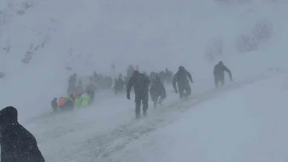 Artvin’de çığ bölgesinde arama çalışmalarına ara verildi