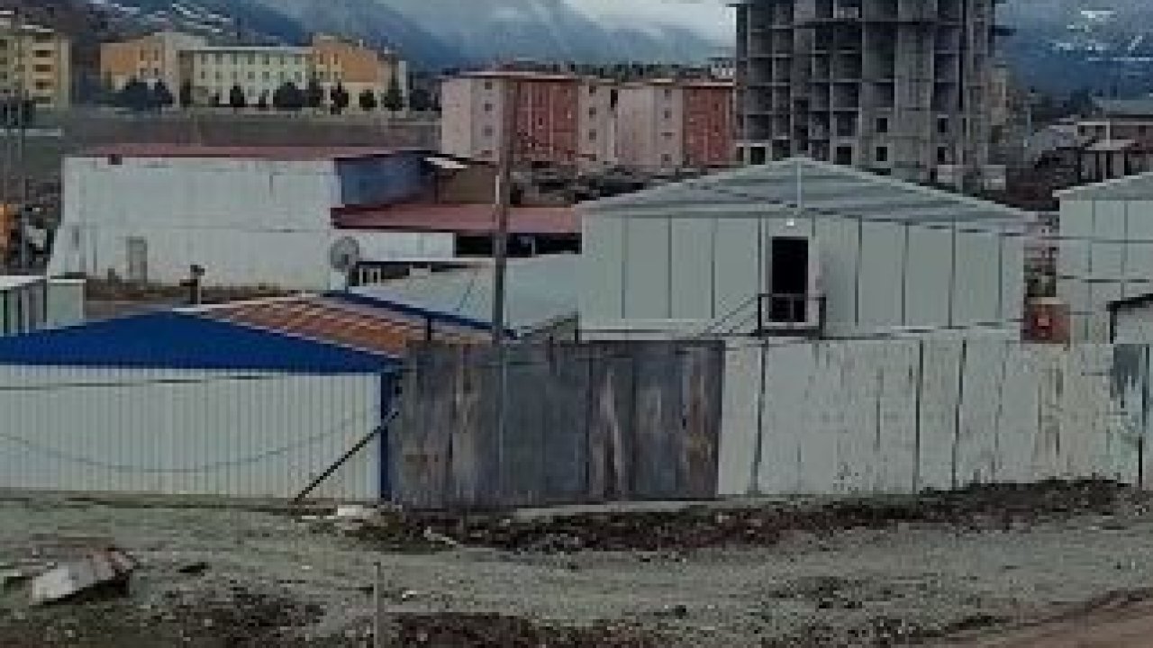 Artvin’de inşaattan düşen işçi hayatını kaybetti