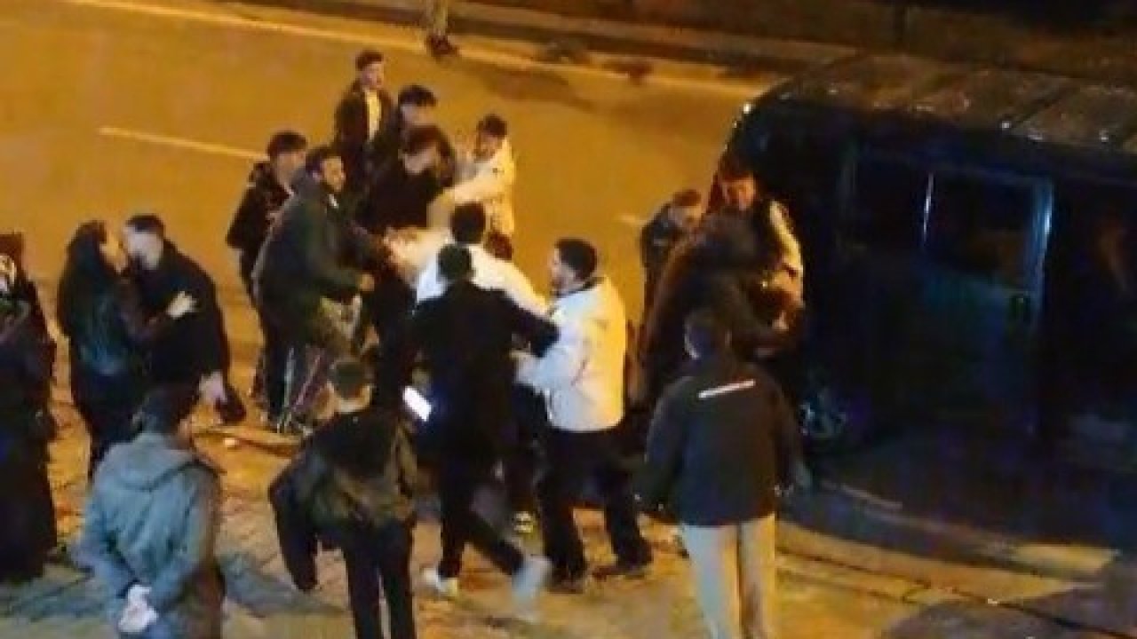 Asker eğlencesinde yumruklar havada uçuştu