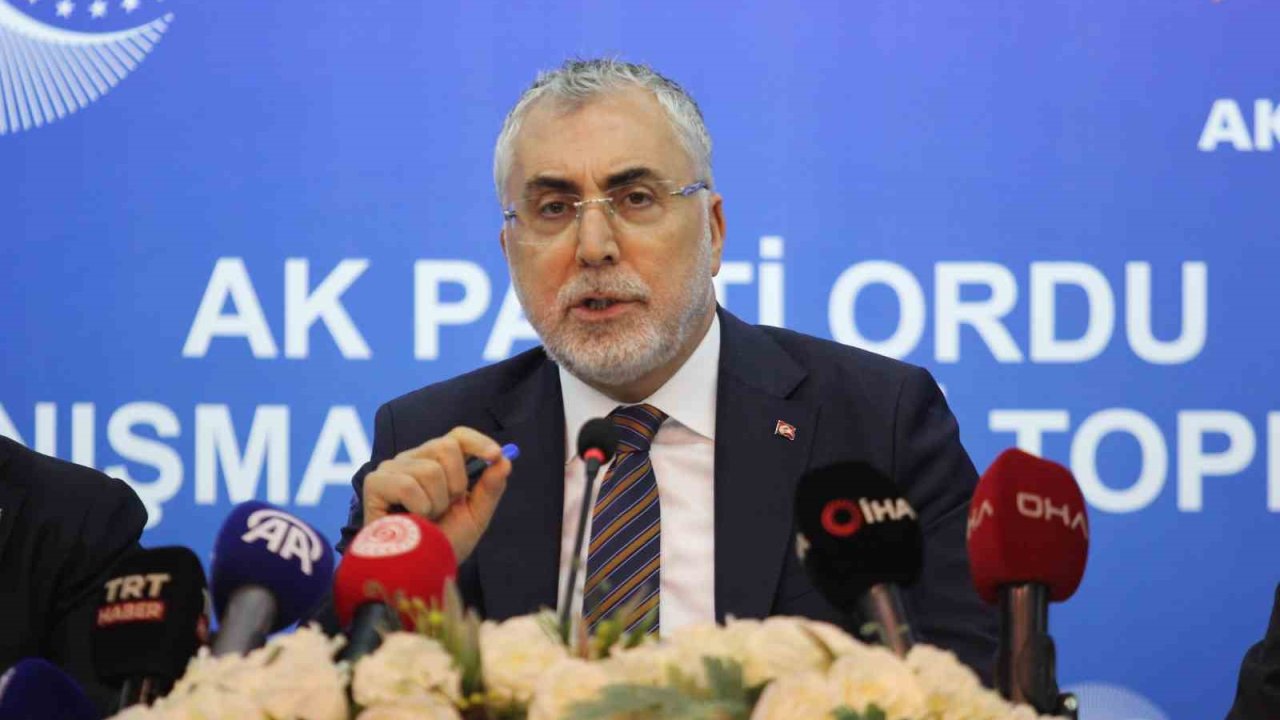 Bakan Işıkhan: "TÜİK verilene göre işsizlik oranı son 25 yılın en düşük seviyesinde"