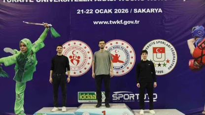 BARÜ’lü öğrencilerden Üniversiteler Arası Wushu Türkiye Şampiyonası’nda 3 madalya