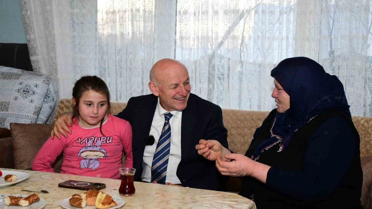 Başkan Kul: "Terme’yi makam koltuklarından değil, evlerden ve sokaklardan yönetiyoruz"