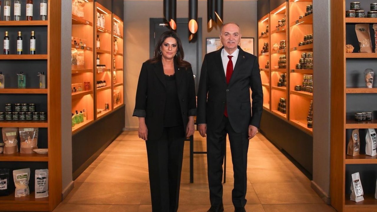 Başkan Özlü Sarıeroğlu’nu ağırladı