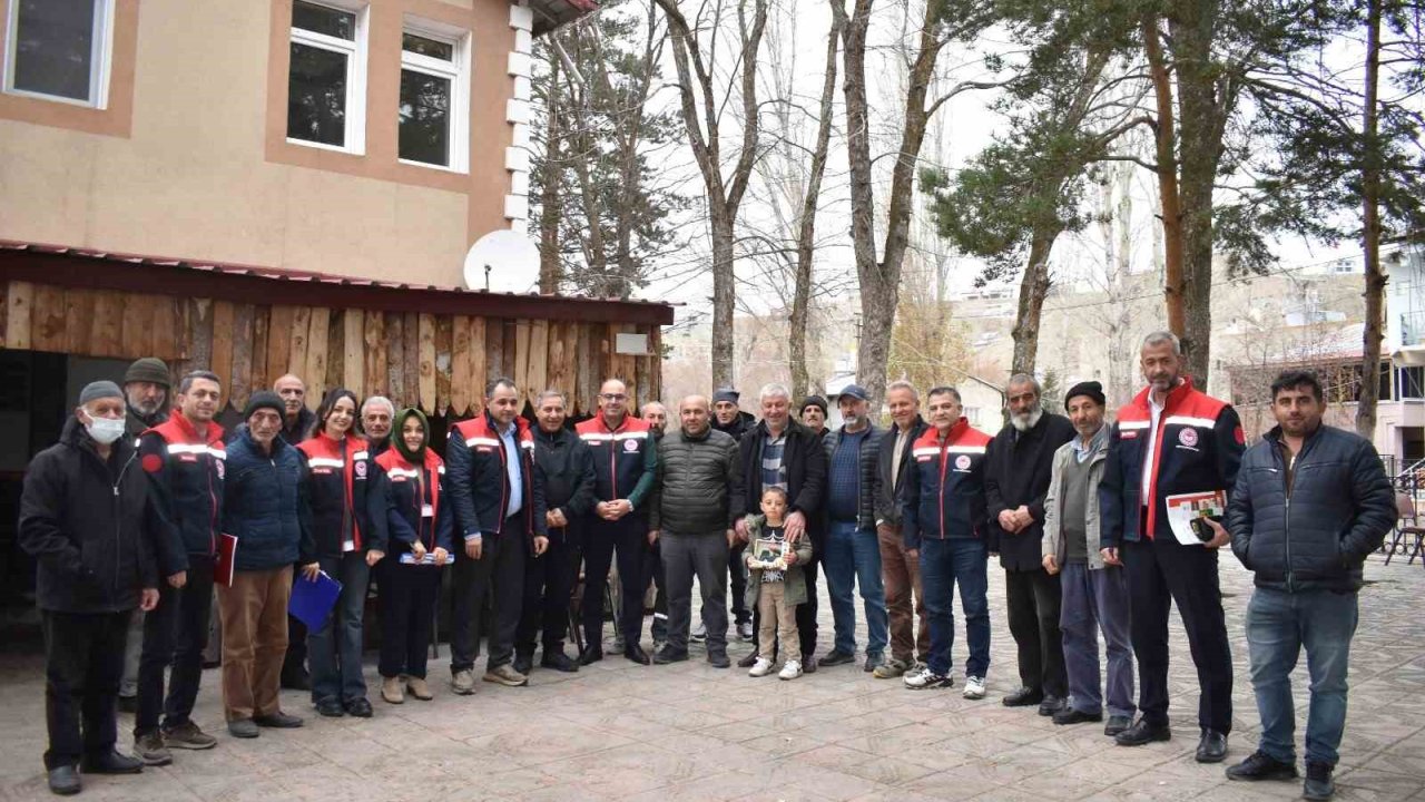 Bayburt’ta 156 köyde çiftçi ziyaretleri gerçekleştirildi