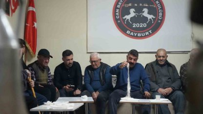 Bayburt’un yöresel lezzeti tel helvası gençleri ve yaşlıları aynı sofrada buluşturdu