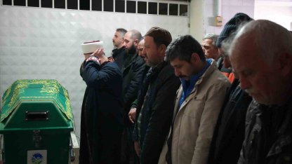 Bulgaristan’daki kazada hayatını kaybeden tır sürücüsü, Sakarya’da defnedildi