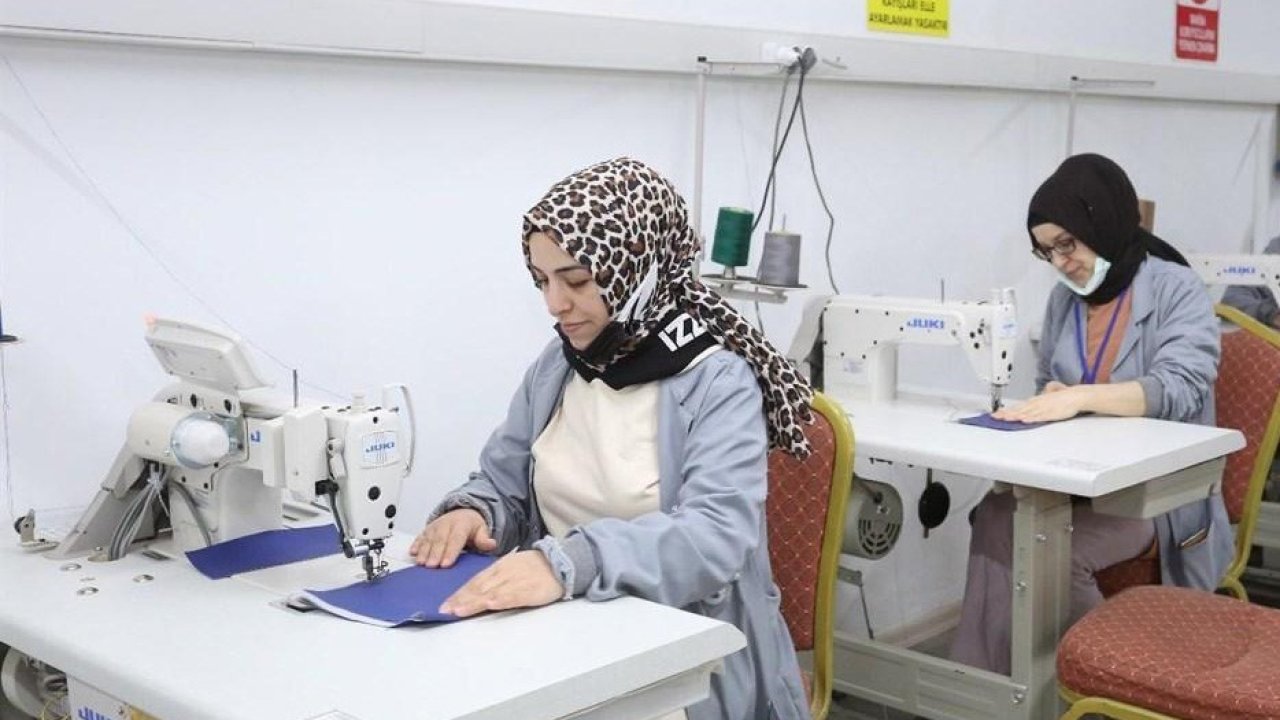 Canik’te hanım konaklarında 12 bin 132 kadına mesleki eğitim